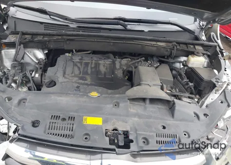 2015 Toyota Highlander Le V6 z USA, uszkodzony, nr VIN 5TDBKRFHXFS169162